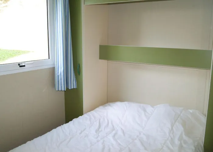 Avec Terrasse - 2 Pers. - Api-1-52-1592 * Saint-Girons (Ariege)