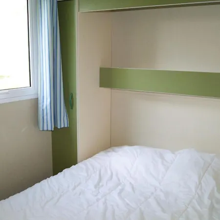 Chalet Avec Terrasse - 2 Pers. - Api-1-52-1592 * サン・ジロン